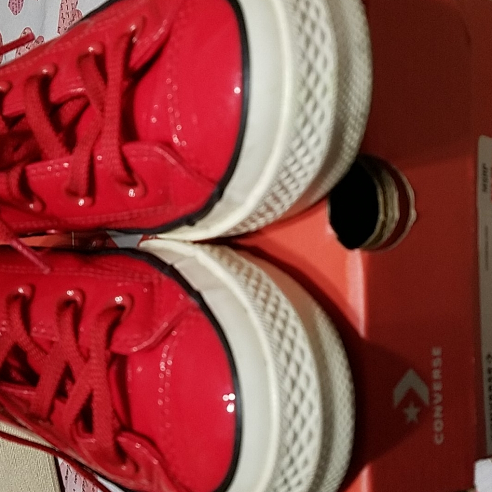 Converse - Picture 4 of 4